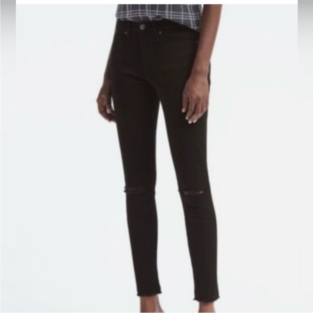 BANANA REPUBLIC Raw Hem Black Skinny Jeans